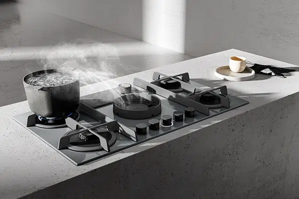 Built-In Hob Installation & Built-In Hob Disconnection